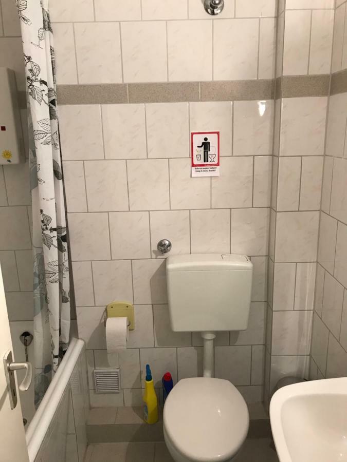 Ferienwohnungen In Moenchengladbach المظهر الخارجي الصورة